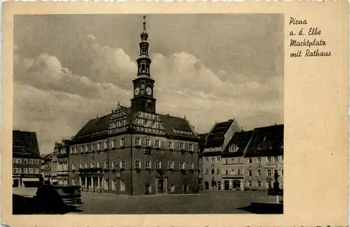 Pirna a. Elbe, Marktplatz mit Rathaus -381182