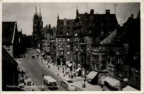 Nürnberg, Königstrasse und St. Lorenzkirche -382200