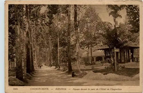 Bienhoa - Square devant le parc -446416