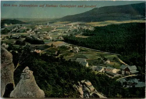 Kurort Jonsdorf, Blick vom Nonnenfelsen au Kurhaus Gondelfahrt und Johns -382826