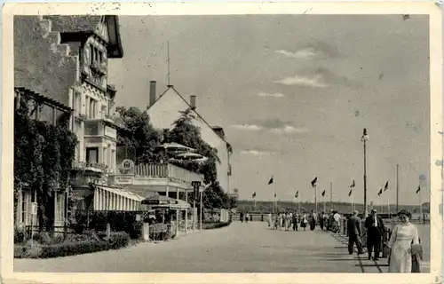 Friedrichshafen, Uferpromenade -383412