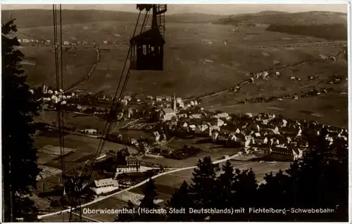 Oberwiesenthal mit Fichtelberg-Schwebebahn -385324
