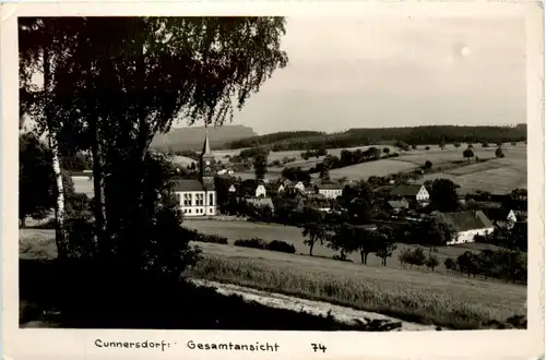 Cunnersdorf, Gesamtansicht -384700