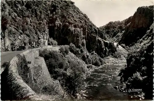 les Gorges de la Sioule -363876