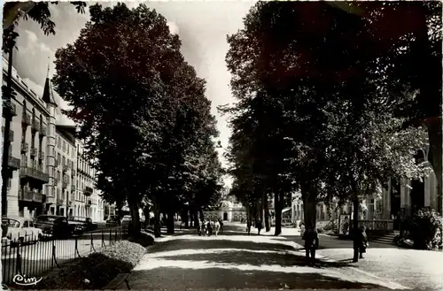 Neris-les-Bains, Station Thermale, Le Pare des Tilleuls et la Rue Boisro -363956