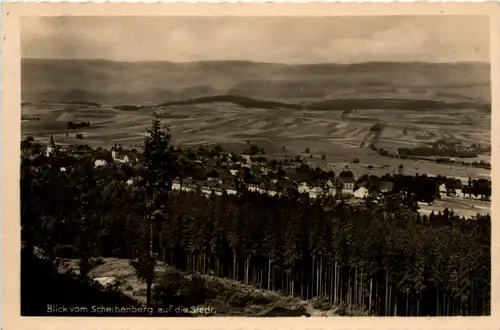 Blick vom Scheibenberg auf die Stadt -385330