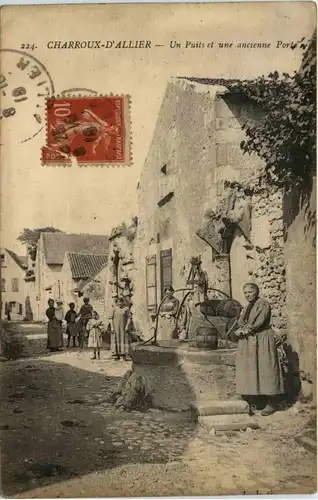 C´harroux-DÁllier, Un Puits et une ancienne -364716
