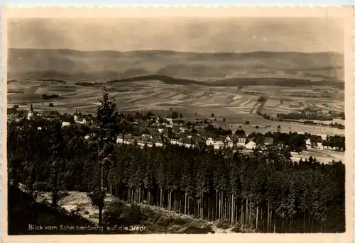 Blick vom Scheibenberg auf die Stadt -385482