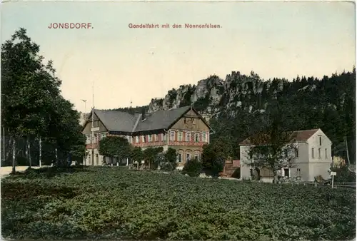 Jonsdorf, Gondelfahrt mit den Nonnenfelsen -384462