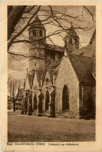 Bad Gandersheim, Teilansicht der Stiftskirche -386176