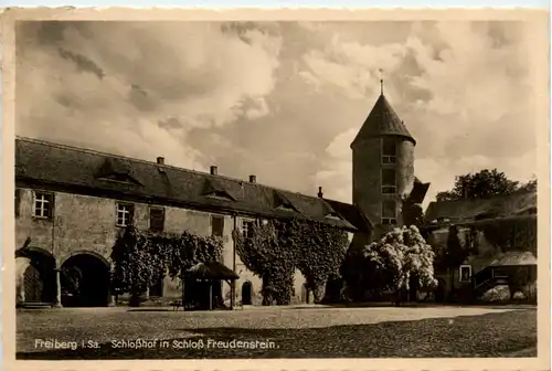 Freiberg, Schlosshof in Schloss Freudenstein -386714