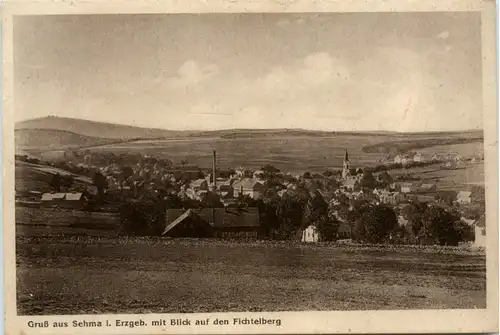 Gruss aus Sehma i. Erzgeb. mit Blick auf den Fichtelberg -385432