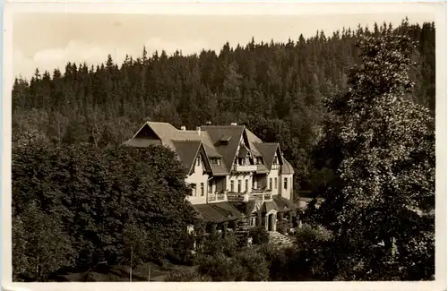 Krummenhennersdorf bei Freiberg, Kirchliches Bundeshaus -390088