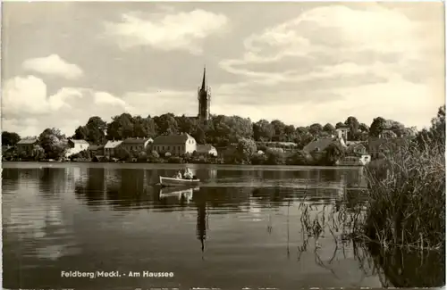 Feldberg/Meckl., Am Haussee -390940