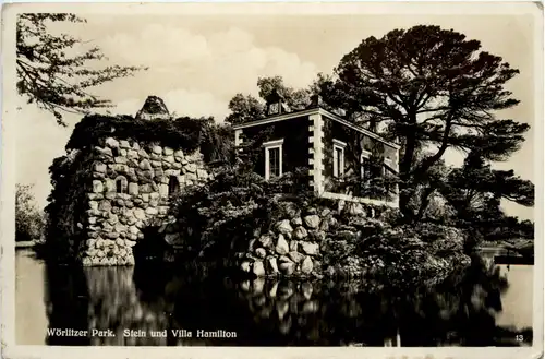 Wörlitzer Park, Stein und Villa Hamilton -373742