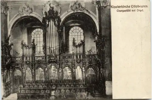Klosterkirche Ottobeuren, Chorgestühl mit Orgel -455330