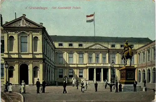 s Gravenhage - Het Koninklijk Paleis -479372