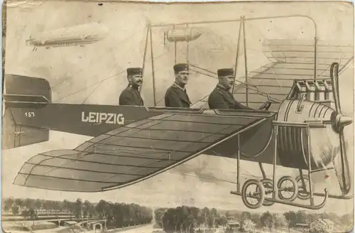 Leipzig - Flugzeug Soldaten -478910