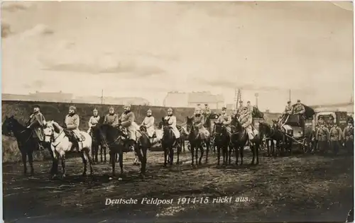 Deutsche Feldpost rückt aus -478256