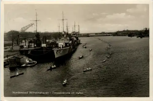 Wilhelmshaven - Torpedoboote im Hafen -480488