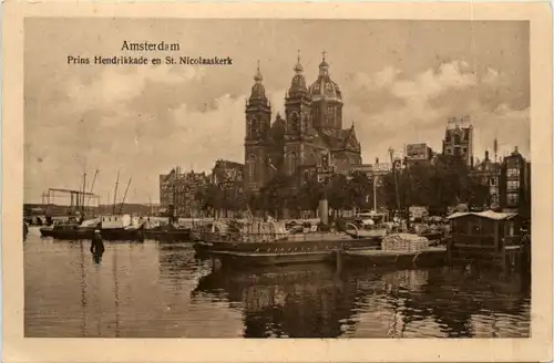 Amsterdam - Prins Hendrikkade -479830
