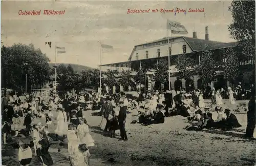 Ostseebad Möltenort, Badestrand mit Strand-Hotel Seeblick -457290