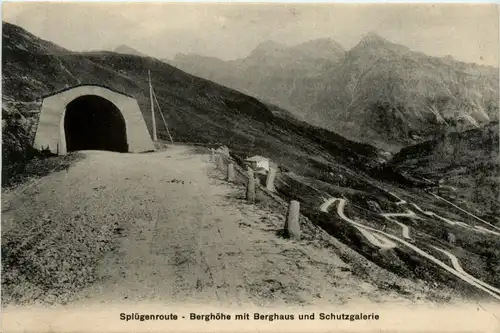 Spülgenroute - Berghöhe mit Berghaus -482668