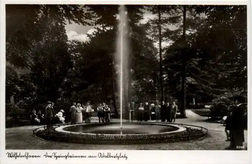 Wilhelmshaven - Springbrunnen am Adalbertplatz -483392