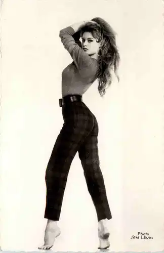 Brigitte Bardot -484172