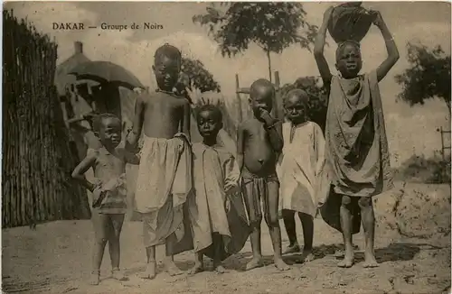 Dakar - Groupe de noirs -484540