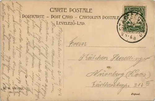 Frau mit Hut - Mode -96288