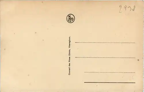 Missions des Peres Oblats dans les champs du neige du Canada -484888