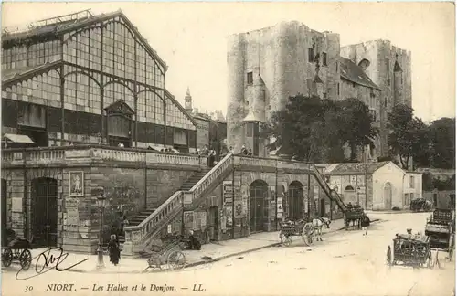 Niort - Les Halles et le Donjon -486000