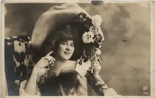 Frau - Woman - Mode -486160