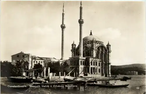 Constantinople - Mosquee Valide -484778
