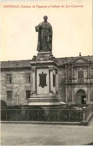 Santiago - Estatua de Figueroa -485018