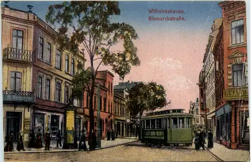 Wilhelmshaven - Bismarckstrasse mit Strassenbahn -487986