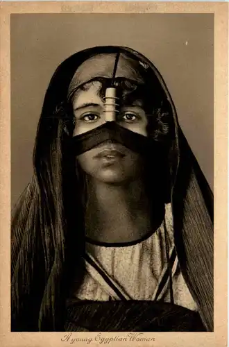 A young Egyptian Woman -485458