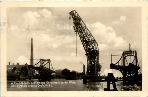 Wilhelmshaven - Der grosse Schwimmkran der Welt -488694