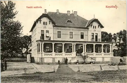 Keszthely - Vasuti szalloda -464128