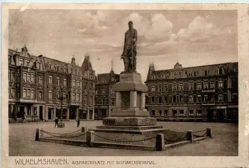 Wilhelmshaven - Bismarckplatz mit Denkmal -488030