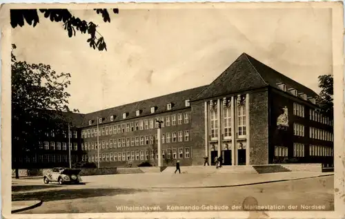 Wilhelmshaven - Kommandogebäude der Marinestation -488192