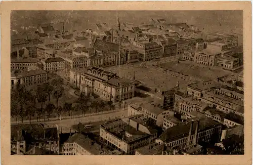 Leipzig, Museum und Augustusplatz -371196