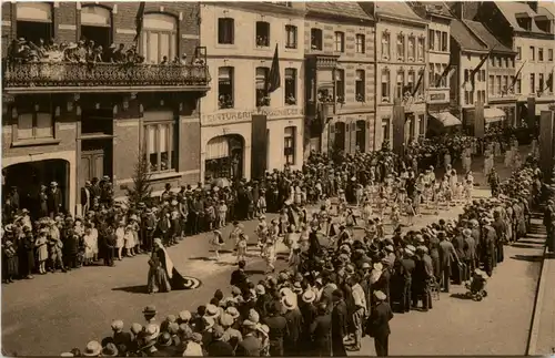 Hasselt - Feesten van het zevende jaar van OLV Virga Jesse -465342