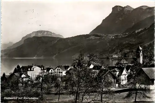 Beckenried mit Niederbauen -489718