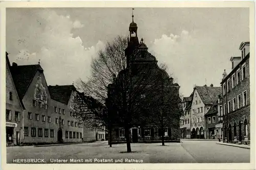 Hersbruck, Unterer Markt mit Postamt und Rathaus -371876