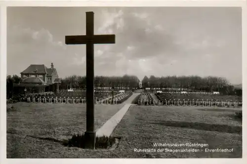 Wilhelmshaven - Ehrenfriedhof -488092