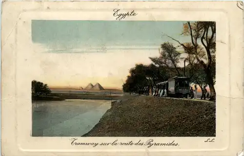 Egypt - Tramway sur la route des Pyramides -97040