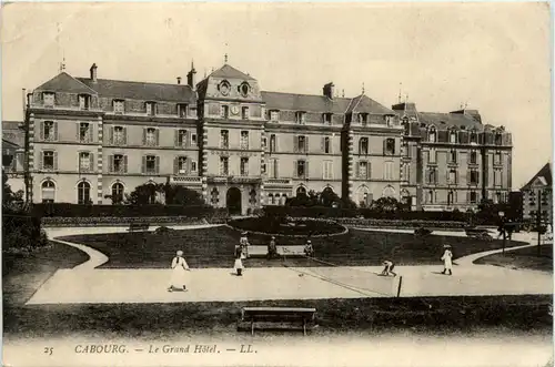 Cabourg - Le Grand Hotel - Les Tennis -492396