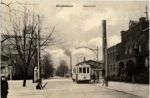Wilhelmshaven - Gökerstrasse mit Strassenbahn -492306